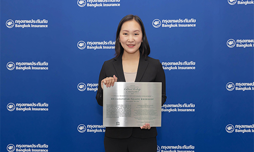 กรุงเทพประกันภัยร่วมสืบสานงานศิลปะช่างไม้ไทย